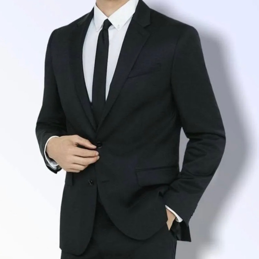 EXPRESS Men’s Producer Modern Fit Suit Jacket Black Blazer 40S. Jacket only.
